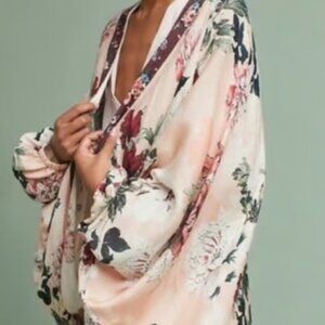 Anthropologie Floreat Kimono